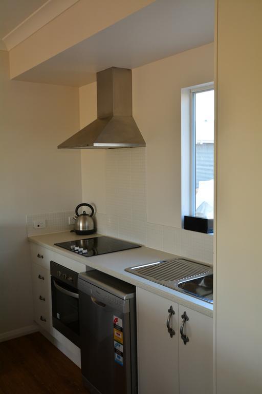 Mary'S Farm Cottages Kukerin Bagian luar foto