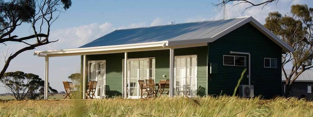 Mary'S Farm Cottages Kukerin Bagian luar foto