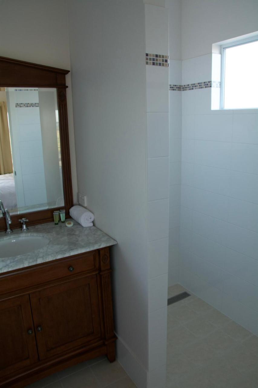 Mary'S Farm Cottages Kukerin Bagian luar foto